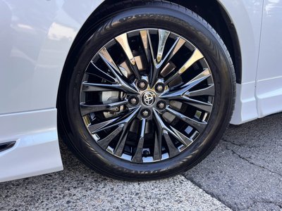 صورة 10 لـ 2024 Toyota VELLFIRE