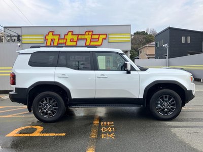 TOYOTA LAND CRUISER 250 - 5