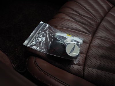2022 Genesis G90 (RS4) — миниатюра 21