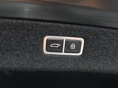 2022 Genesis G90 (RS4) — миниатюра 24