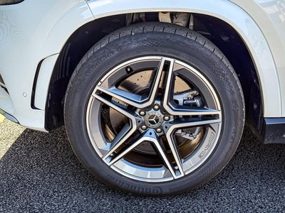 MERCEDES-BENZ GLS - 10