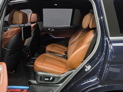 2022 BMW X7 缩略图 16