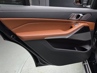 2022 BMW X7 缩略图 15