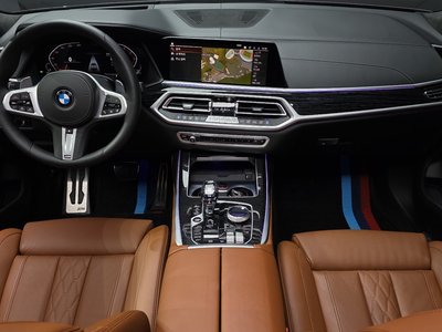 2022 BMW X7 — фото 5