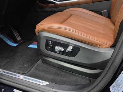 2022 BMW X7 缩略图 31