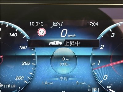 MERCEDES-BENZ E-CLASS - 7