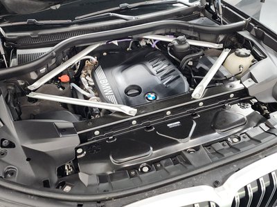 BMW X7 - 7