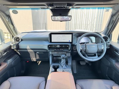 TOYOTA LAND CRUISER 250 - 3