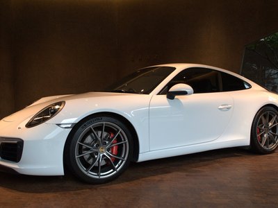 PORSCHE 911 - 5