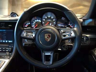 PORSCHE 911 - 2