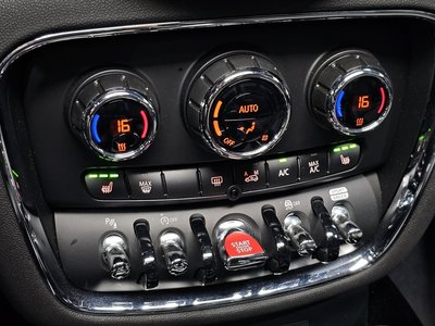 صورة مصغرة 29 لـ 2023 MINI COOPER CLUBMAN