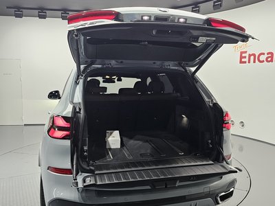 2023 BMW X5 — миниатюра 35