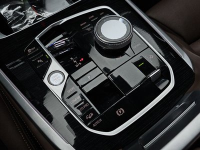 2023 BMW X5 — миниатюра 12