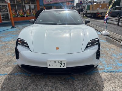 2022 Porsche TAYCAN 照片 4