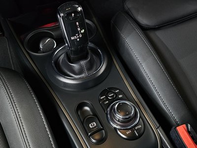 2024 MINI COOPER COUNTRYMAN 缩略图 12