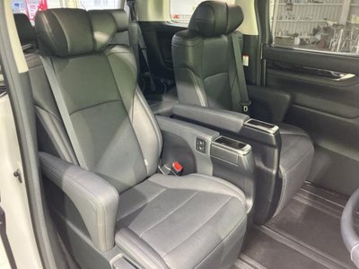 صورة 5 لـ 2021 TOYOTA ALPHARD