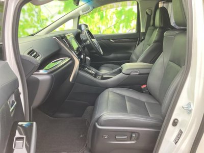 صورة 7 لـ 2021 TOYOTA ALPHARD