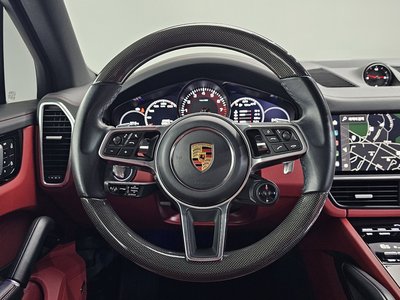 2022 Porsche CAYENNE — миниатюра 13