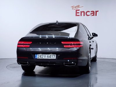 GENESIS G80 (RG3) - 4