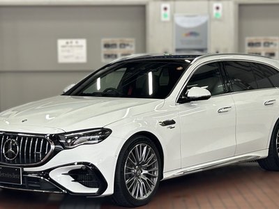 MERCEDES-BENZ E-CLASS AMG - 9