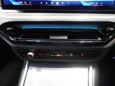 2025 BMW 3 SERIES TOURING 缩略图 36