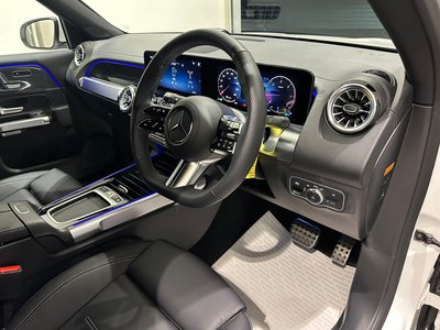 2025 Mercedes-BENZ GLB — миниатюра 18