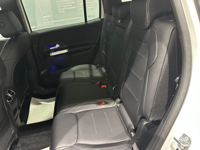 2025 Mercedes-BENZ GLB — миниатюра 61