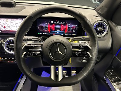 2025 Mercedes-BENZ GLB — миниатюра 33