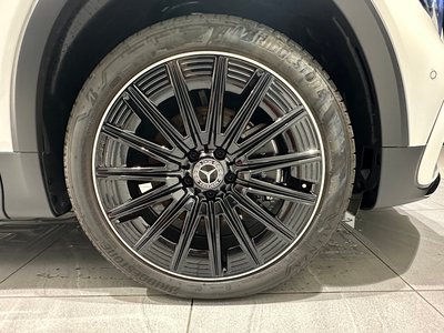 2025 Mercedes-BENZ GLB — миниатюра 12