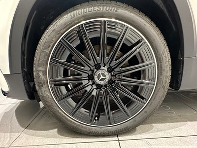 2025 Mercedes-BENZ GLB — миниатюра 15