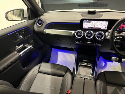 2025 Mercedes-BENZ GLB — миниатюра 38