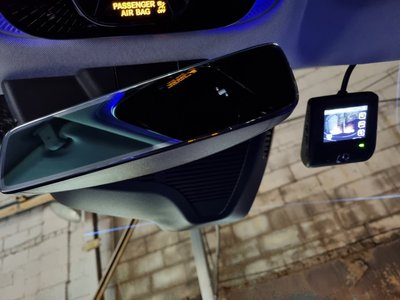 MERCEDES-BENZ E-CLASS - 7