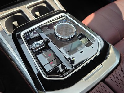 2024 BMW 7 SERIES — миниатюра 14