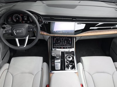 صورة 5 لـ 2024 AUDI Q7