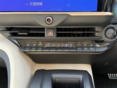 صورة مصغرة 18 لـ 2024 Toyota CROWN CROSSOVER