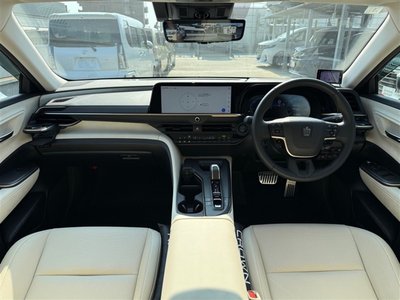 2024 Toyota CROWN CROSSOVER photo 10