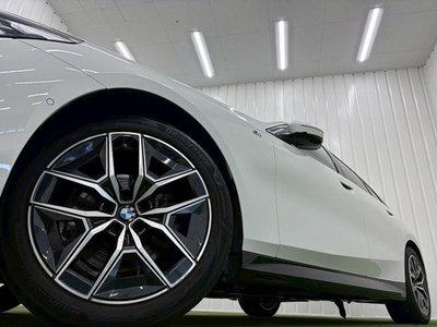 2024 BMW 5 SERIES — миниатюра 19