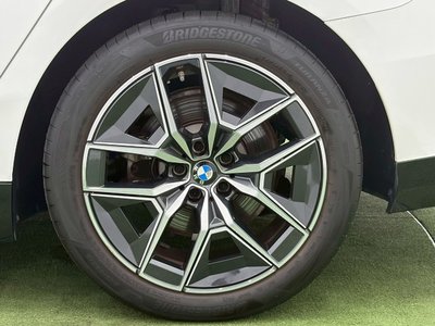 2024 BMW 5 SERIES — миниатюра 23