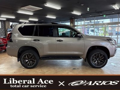 TOYOTA LAND CRUISER - 8