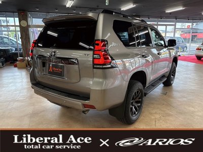 TOYOTA LAND CRUISER - 9