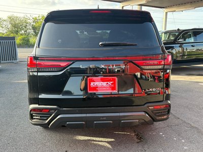 LEXUS LX - 9