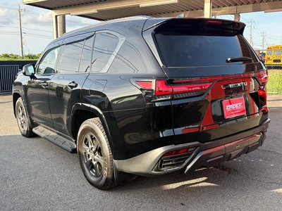 LEXUS LX - 8