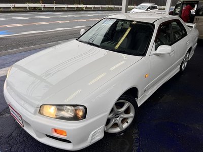NISSAN SKYLINE - 8