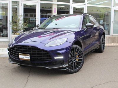 ASTON MARTIN DBX - 1