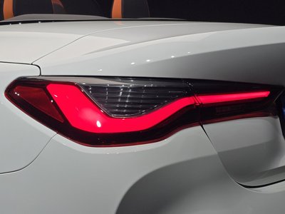 2022 BMW M4 photo 10