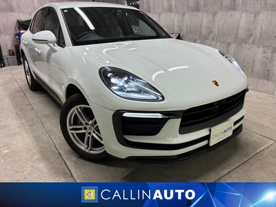 PORSCHE MACAN - 1