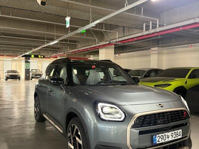 2026 MINI COOPER S COUNTRYMAN photo 2