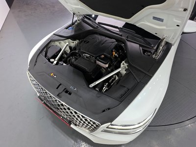 GENESIS G80 (RG3) - 7
