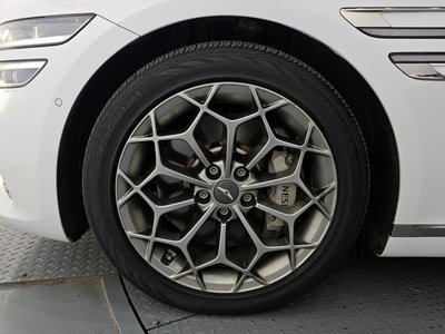 GENESIS G80 (RG3) - 6