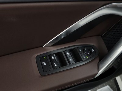2025 BMW X1 — миниатюра 27
